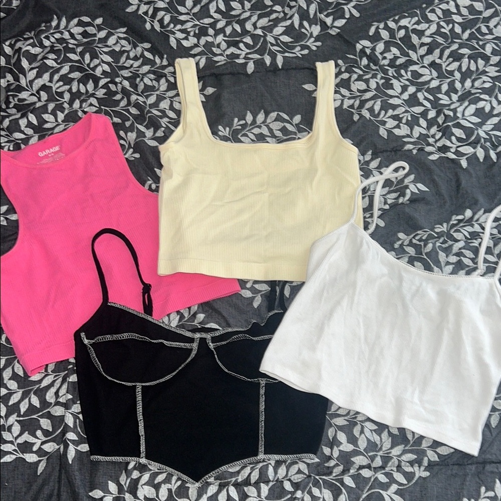 Tank Top Bundle Forever 21, Garage, etc